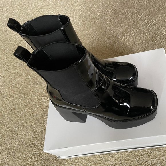 AZALEA WANG Cherry Chunky Booties - Picture 2 of 2